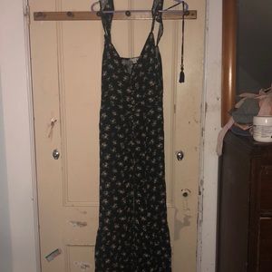 American eagle dress Size L never worn! :)